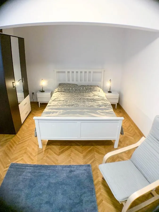 Luterana Studio Apartment Bucarest