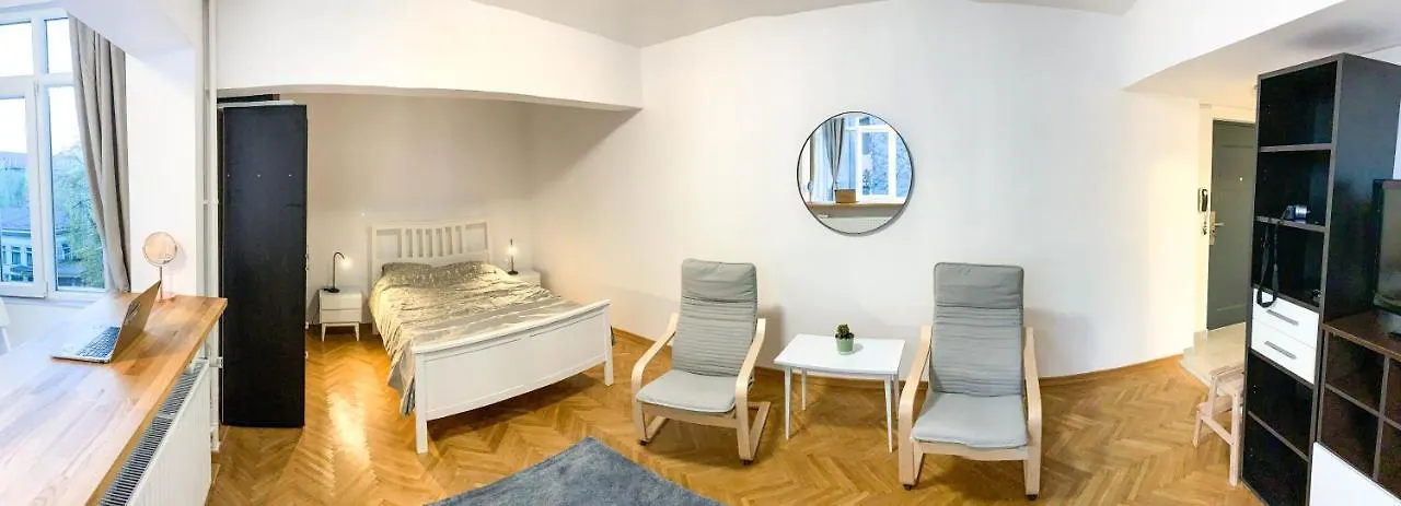 Luterana Studio Apartment Bucarest