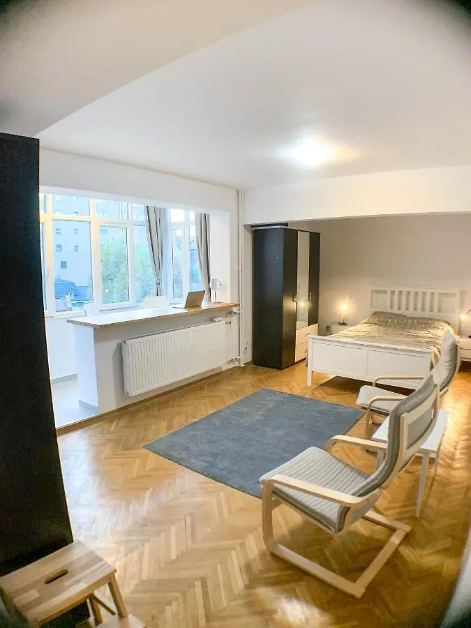 Luterana Studio Apartment Bucarest